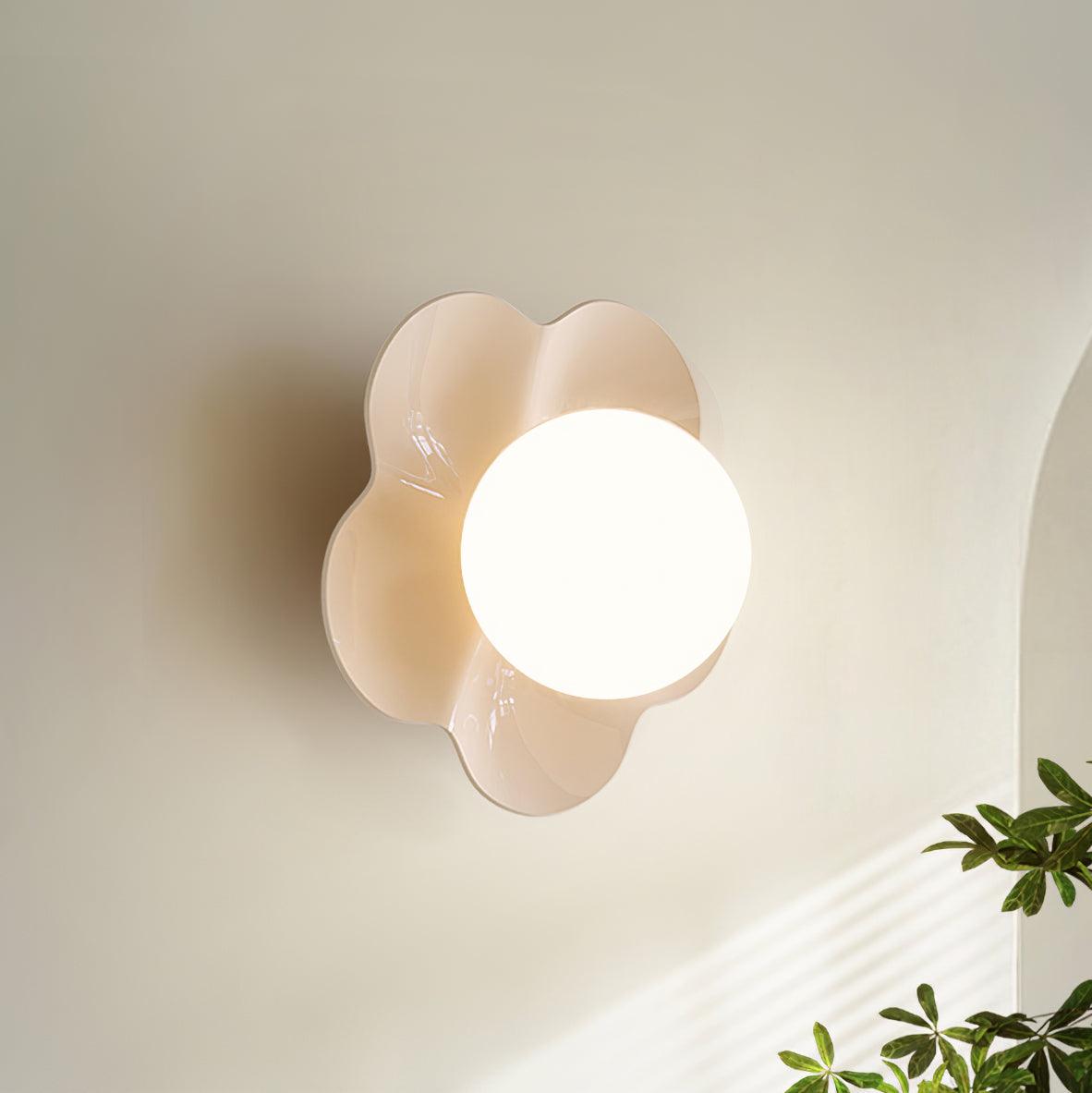 La fleur Wall Lamp - Aura Lighting