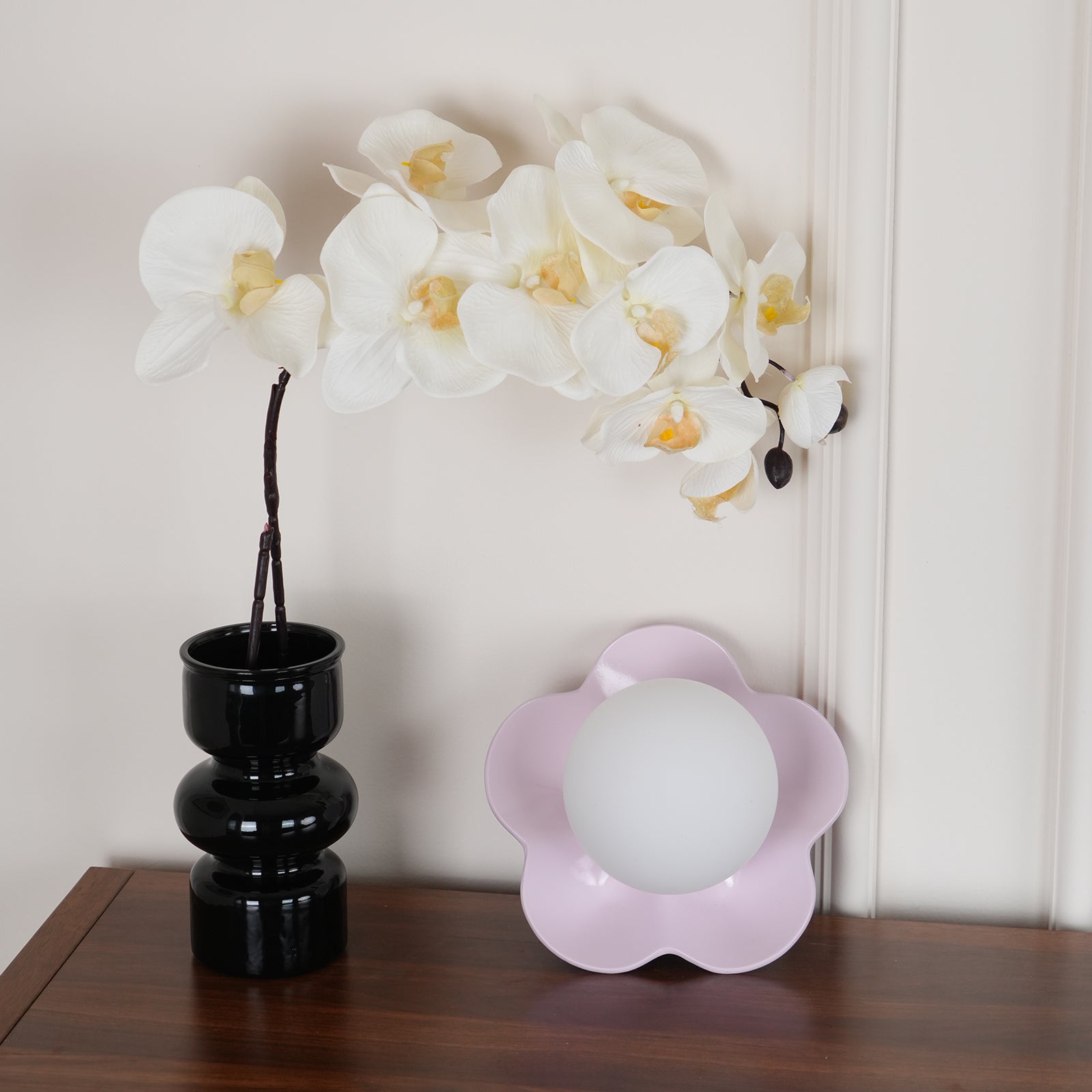 La fleur Wall Lamp - Aura Lighting
