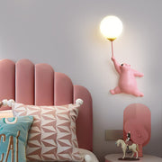 Aria Infantil Globo de Oso Acrílico/Resina Aplique de Pared Blanco/Azul/Rosa — imagen 2 | Aura Lighting