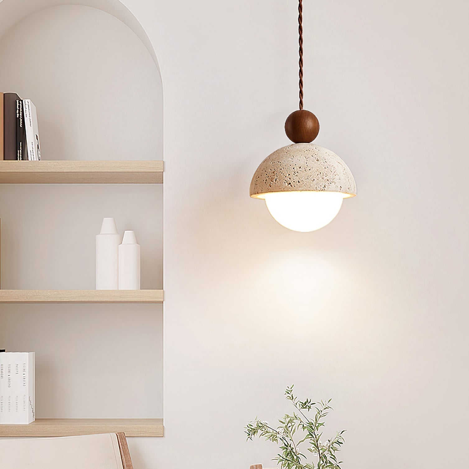 Aria Lámpara Colgante con Cúpula de Vidrio y Travertino — imagen 6 | Aura Lighting