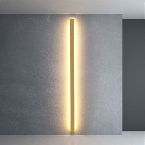Arisha Aplique Minimalista Lineal Metal/Acrílico Oro/Negro/Blanco — imagen 2 | Aura Lighting