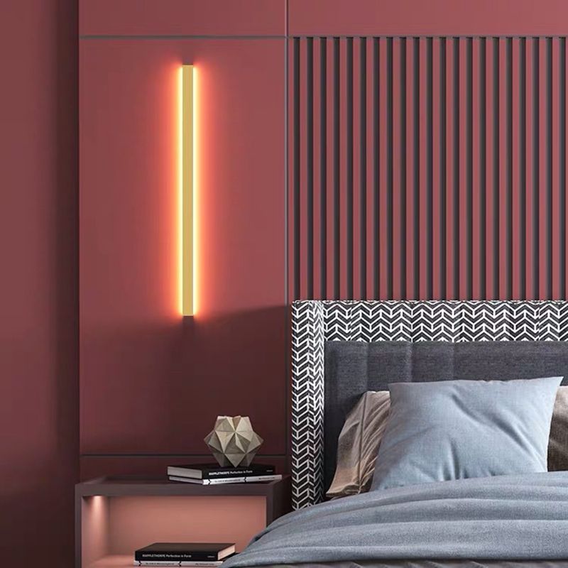 Arisha Aplique Minimalista Lineal Metal/Acrílico Oro/Negro/Blanco — imagen 5 | Aura Lighting