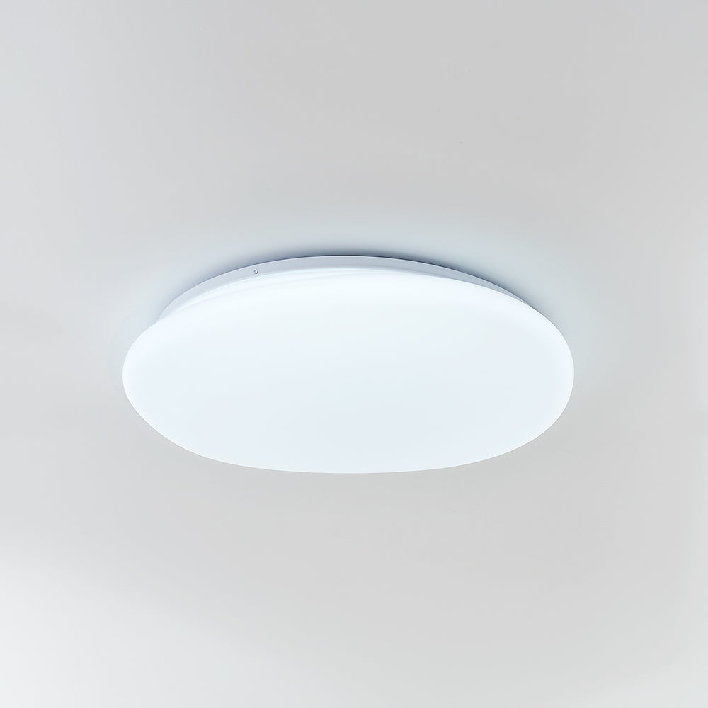 Arisha Irregular Redonda Metal/Acrílica Lámpara de Techo Blanco — imagen 10 | Aura Lighting