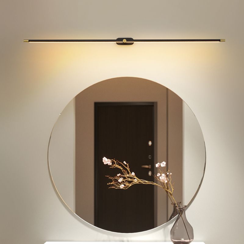 Arisha Lámpara de Pared Lineal Minimalista en Dorado y Negro — imagen 2 | Aura Lighting