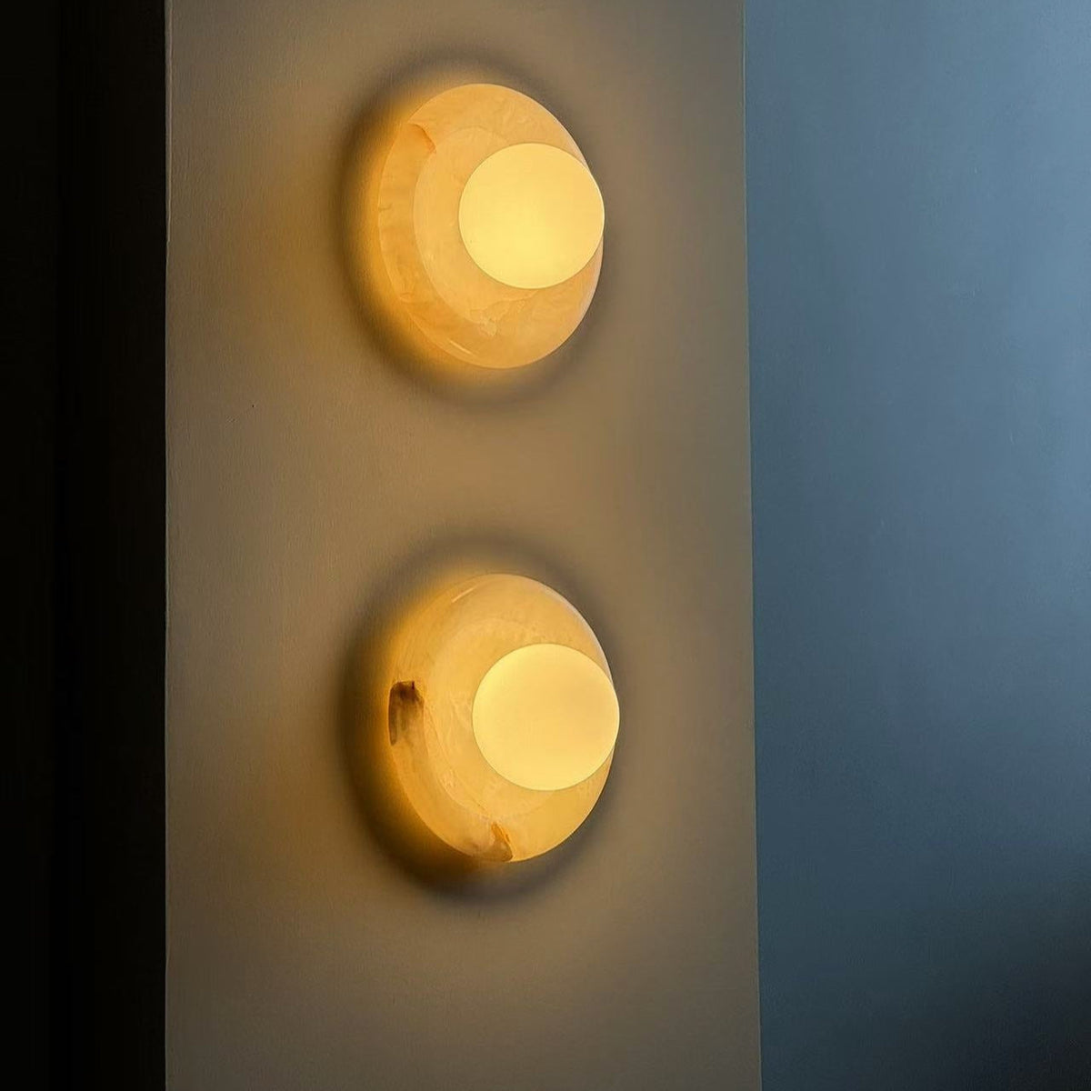 Avi Aplique de Pared Interior de Mármol — imagen 7 | Aura Lighting