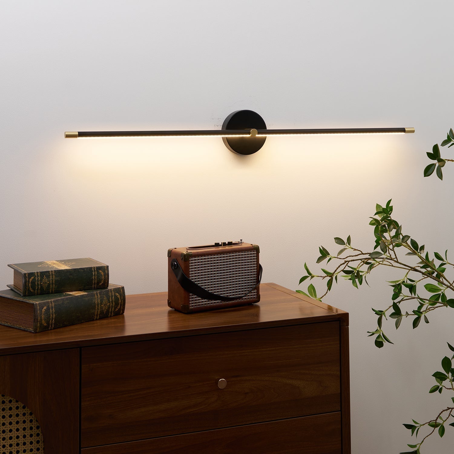 Minimalist Linear LED Wall Lamp - Aura Lighting