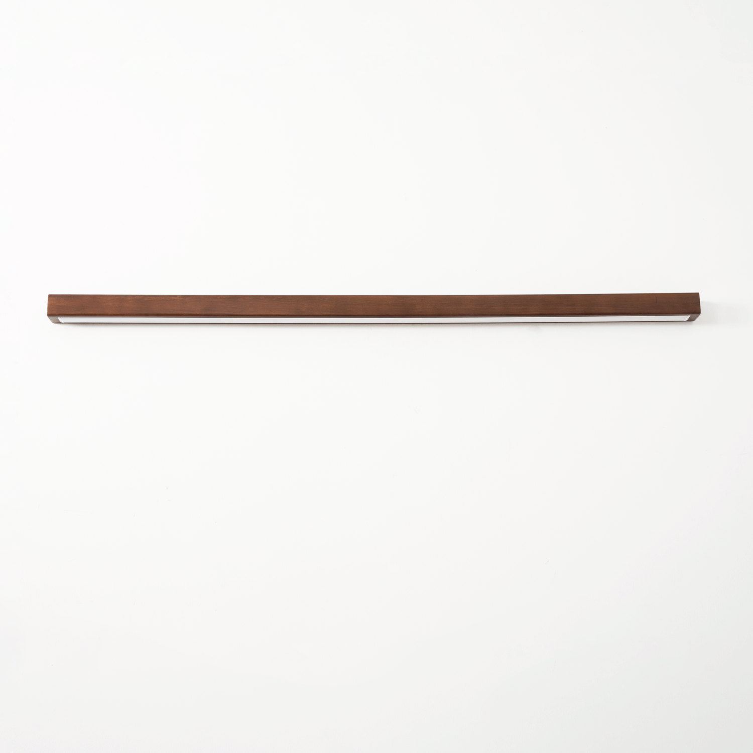 Arlo Linear Wood Wall Light - Aura Lighting