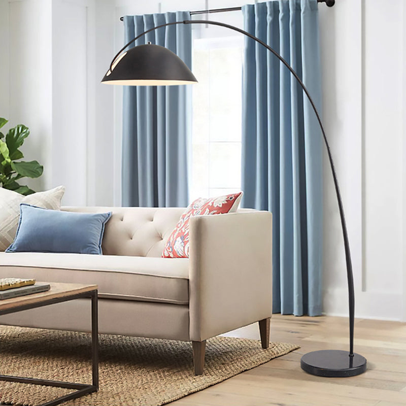 Mira Moderna Minimalista Metal Lámpara de Pie Negra — imagen 14 | Aura Lighting