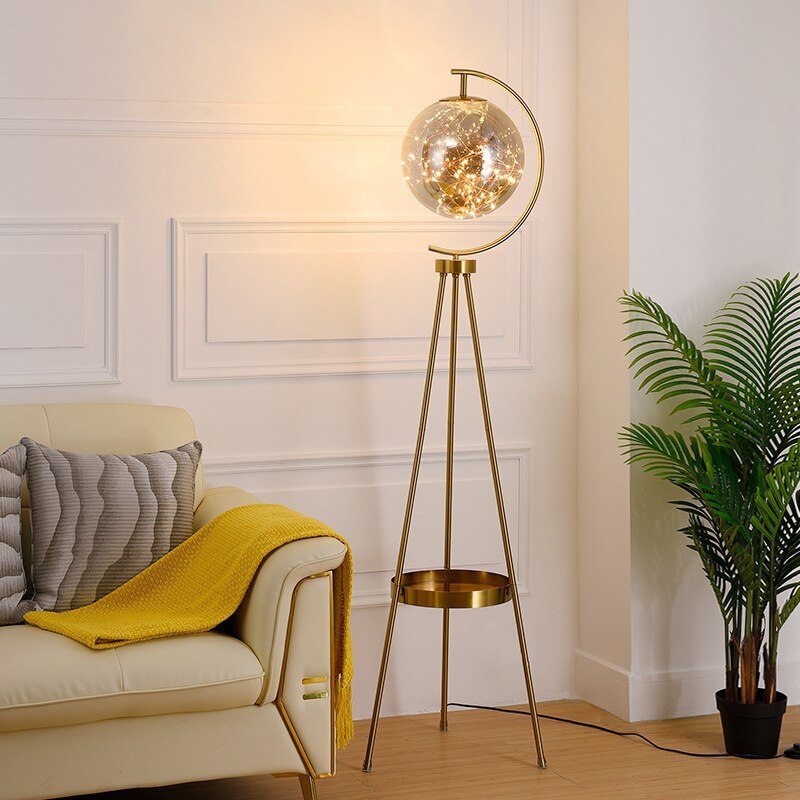 Mira Moderna Redonda Metal/Vidrio LED Lámpara de Pie Dorada/Negra — imagen 2 | Aura Lighting