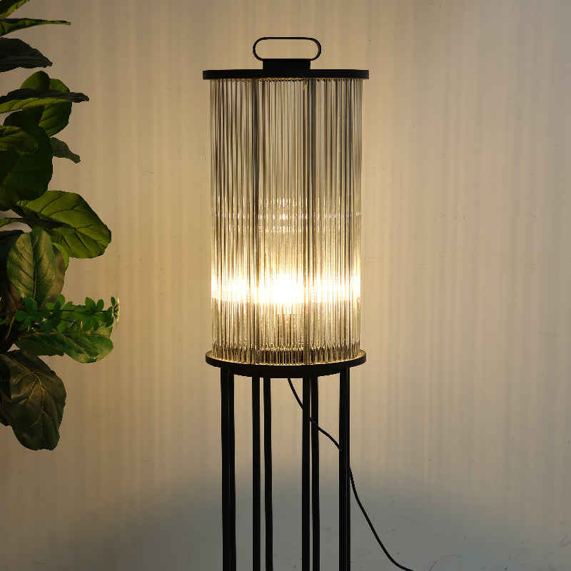 Mira Moderno Geométrico Metal/Vidrio Lámpara de Pie Exterior Negro — imagen 16 | Aura Lighting