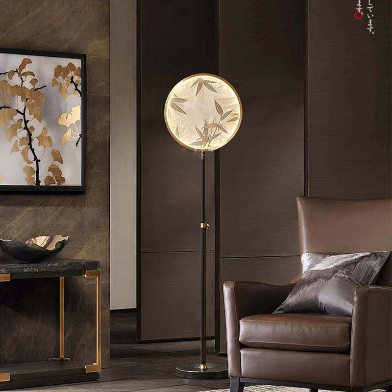 Mira Zen Artistic Circle Metal/Vidrio Lámpara de Pie — imagen 2 | Aura Lighting