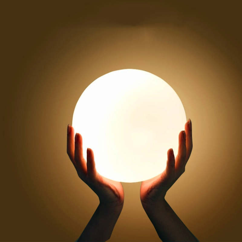 Mira Moderna Esfera Acrílico Luz Exterior Lámpara de Pie Blanca — imagen 11 | Aura Lighting