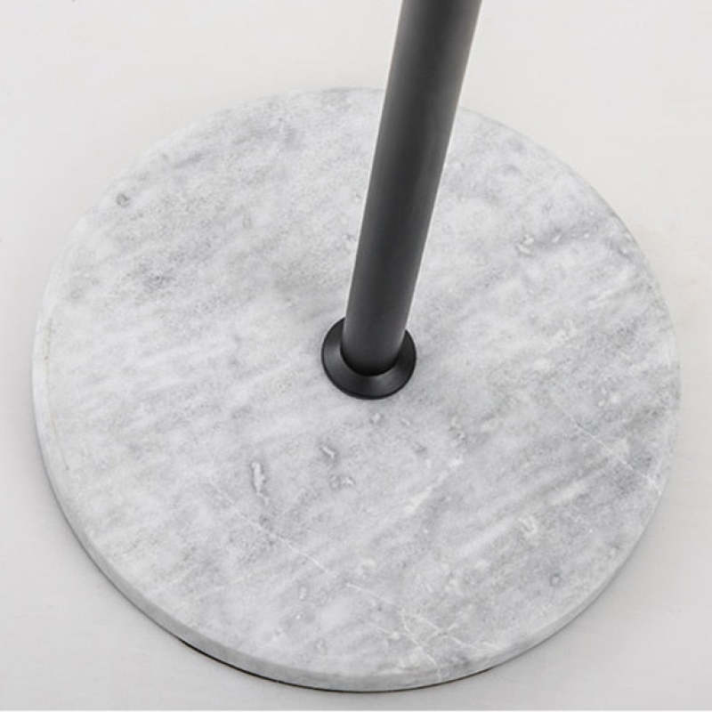 Mira Moderna Geométrica Metal LED Lámpara de Pie Dorada — imagen 6 | Aura Lighting