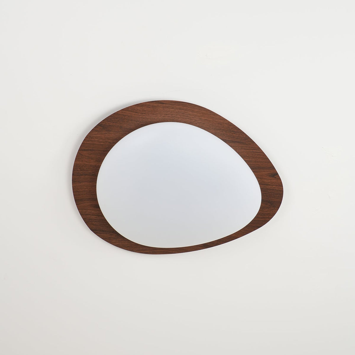 Muto Lámpara de Techo Nogal con Forma de Guijarro — imagen 13 | Aura Lighting