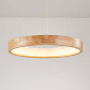 Muto Natural Anillo Acrílico LED Lámpara Colgante Madera — imagen 3 | Aura Lighting