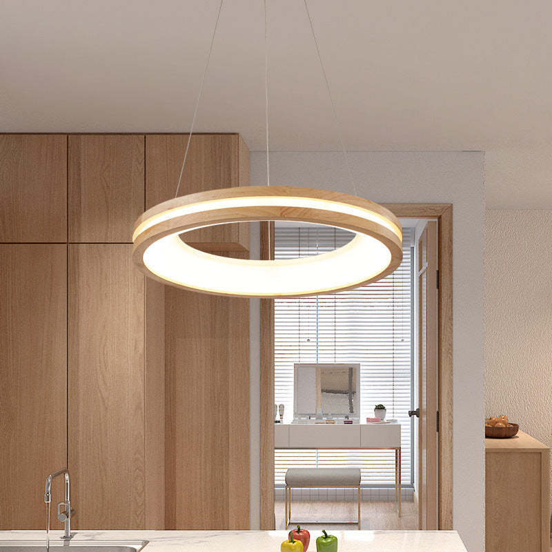 Muto Natural Anillo Acrílico LED Lámpara Colgante Madera — imagen 5 | Aura Lighting