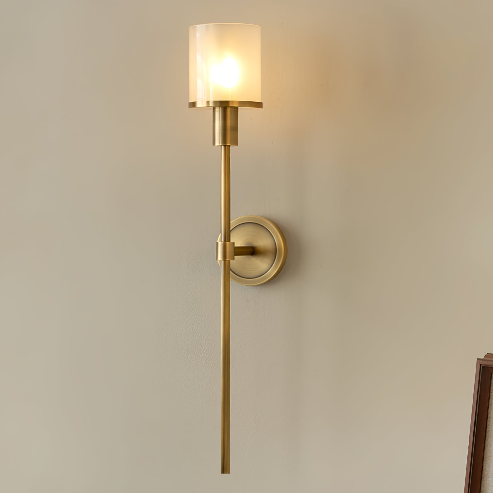 Tracie Classic Sconce - Aura Lighting