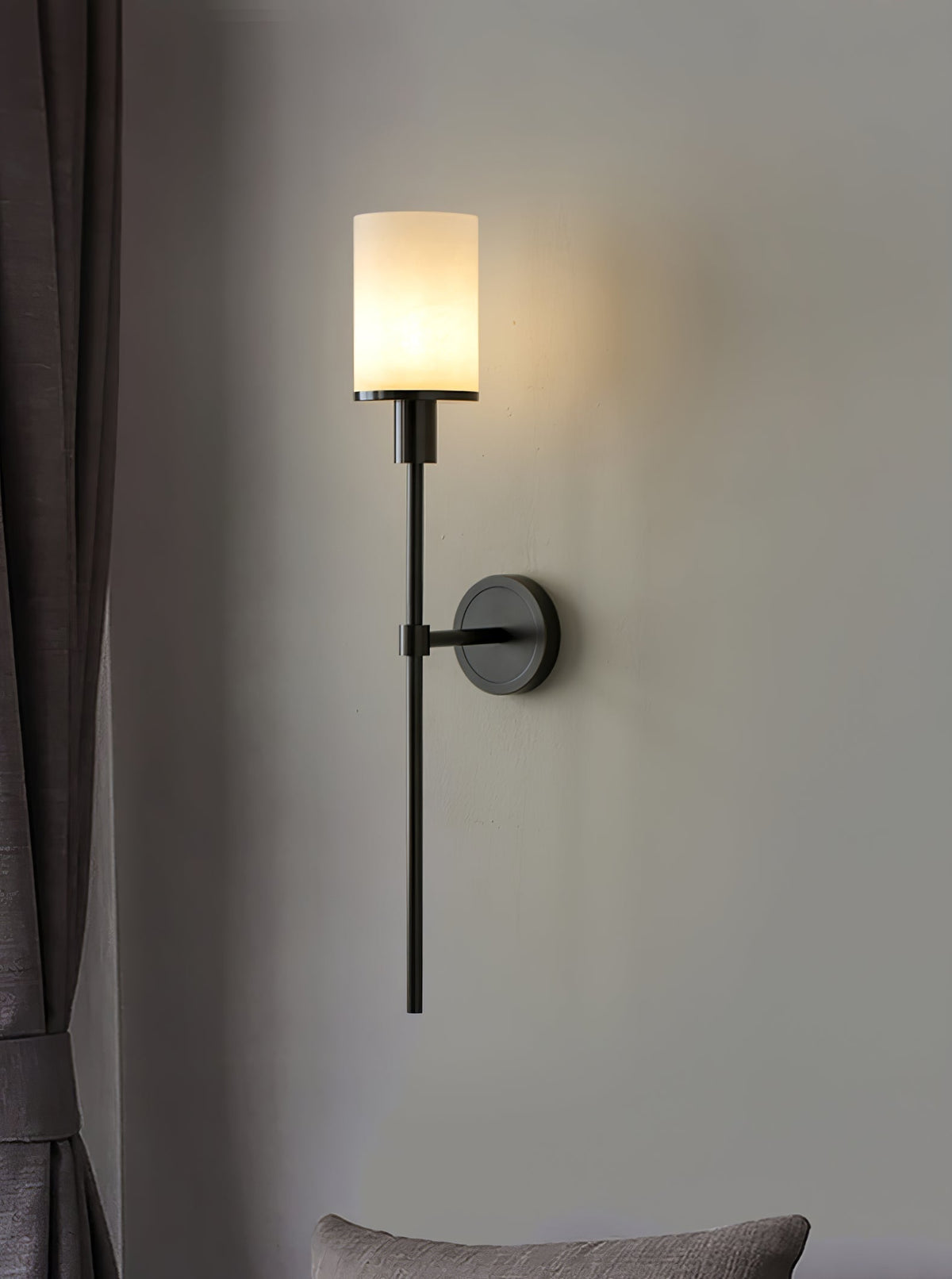 Tracie Classic Sconce - Aura Lighting