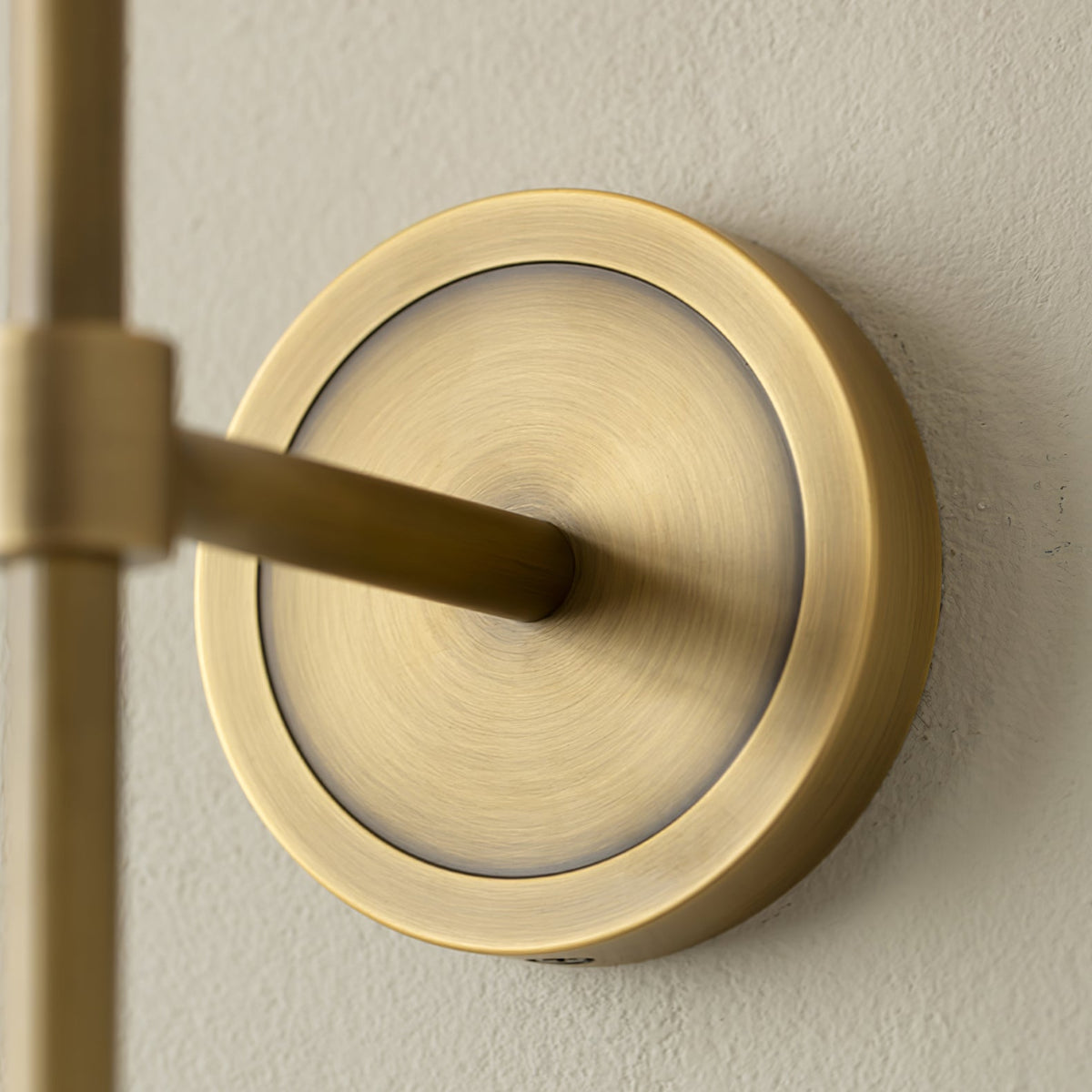 Tracie Classic Sconce - Aura Lighting