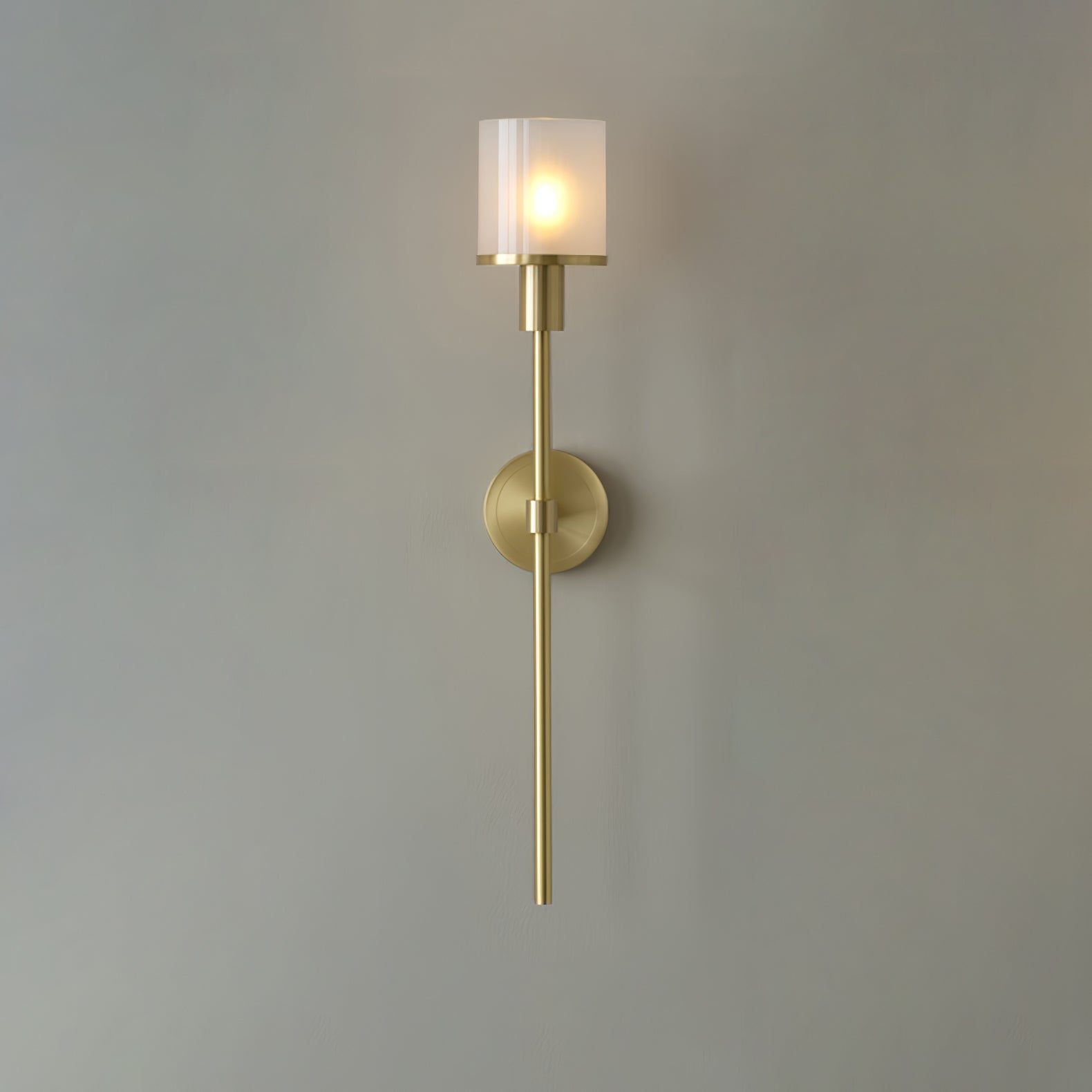 Tracie Classic Sconce - Aura Lighting