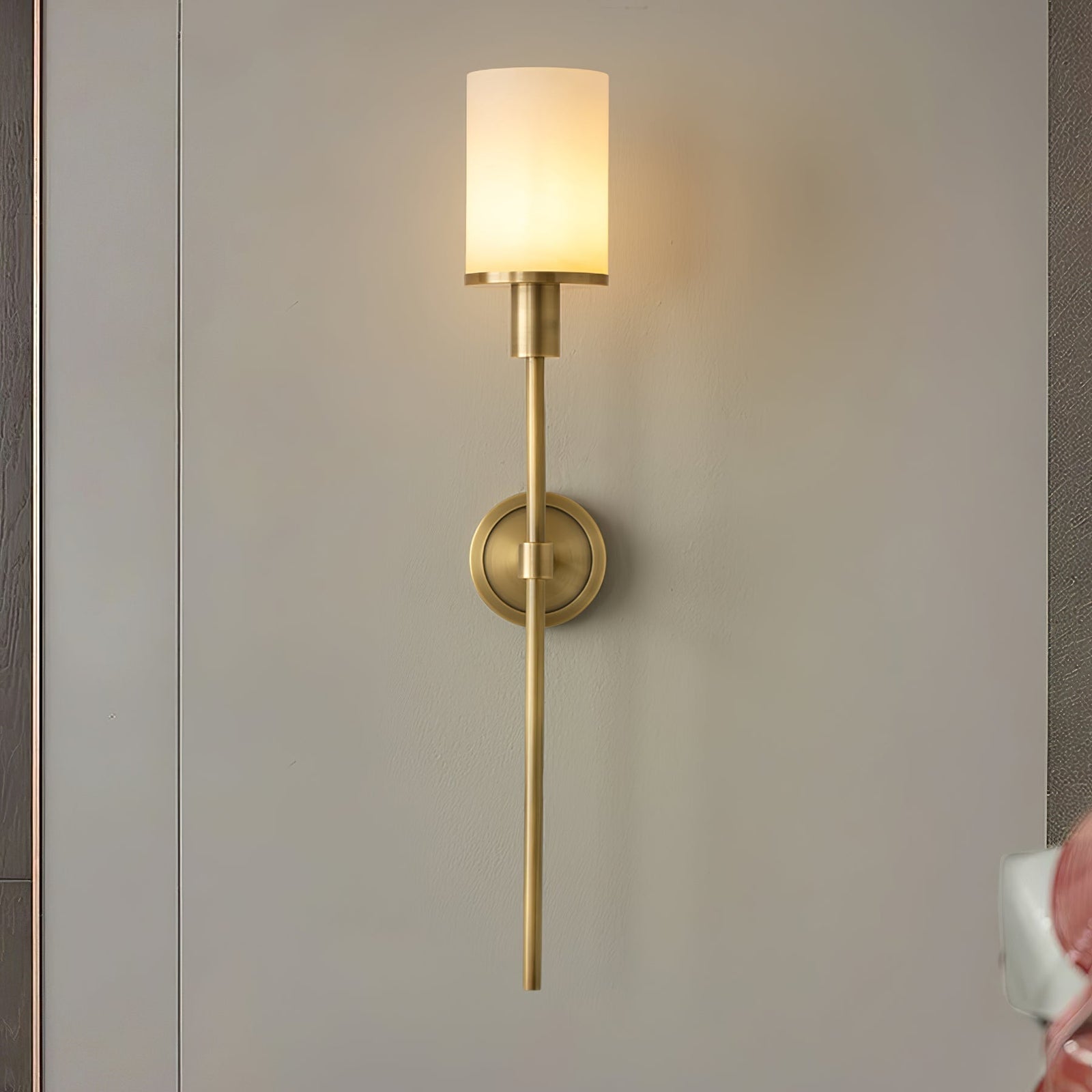 Tracie Classic Sconce - Aura Lighting