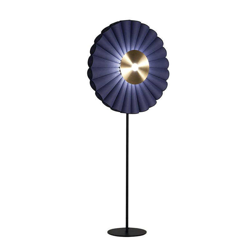 Mira Moderna Geométrica Metal LED Lámpara de Pie Blanco/Azul — imagen 12 | Aura Lighting