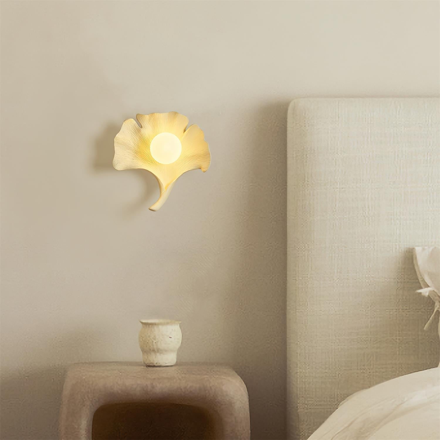 Olivia Ginkgo Leaf Shape Wall Lamp - Aura Lighting