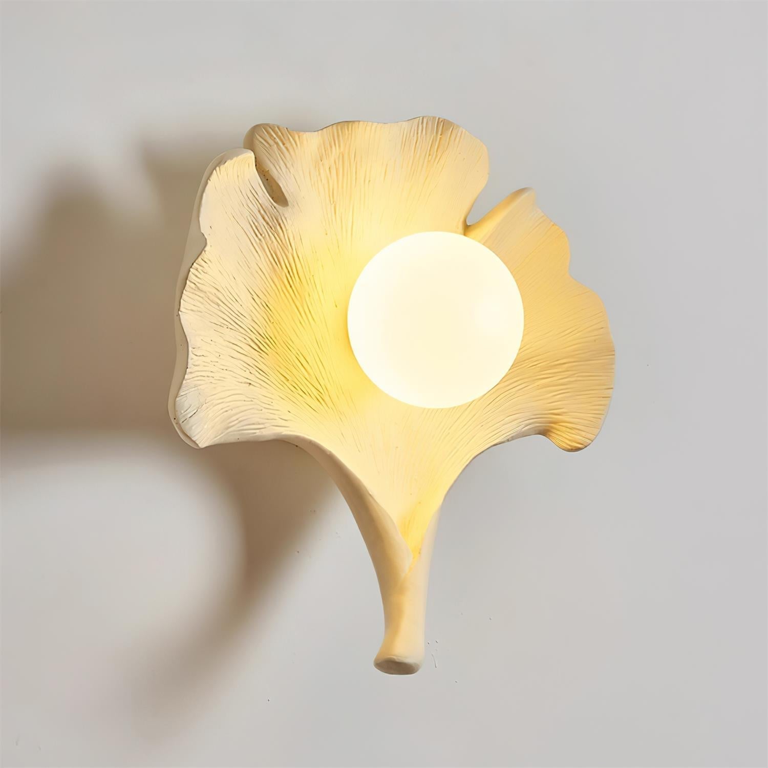 Olivia Ginkgo Leaf Shape Wall Lamp - Aura Lighting