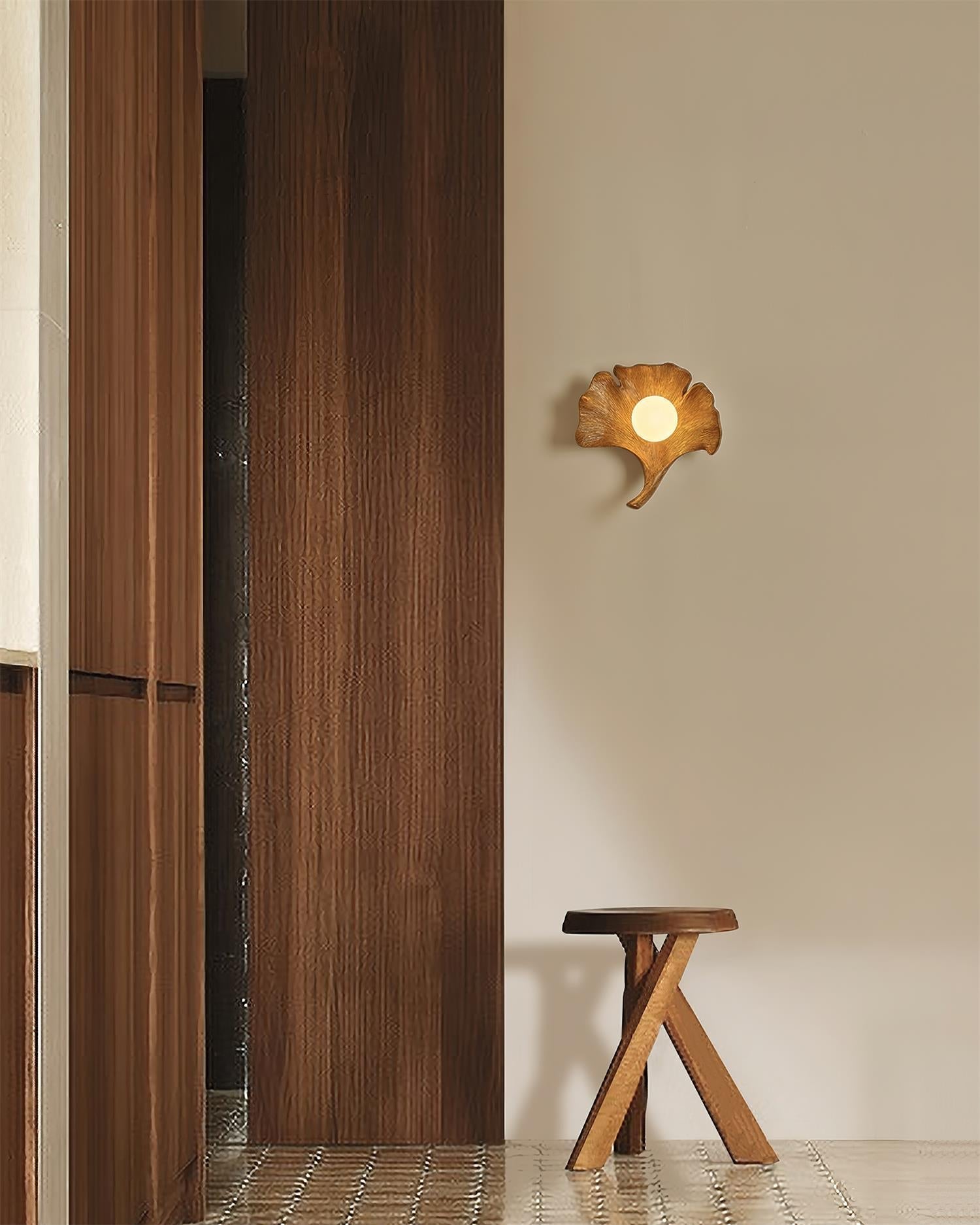Olivia Ginkgo Leaf Shape Wall Lamp - Aura Lighting