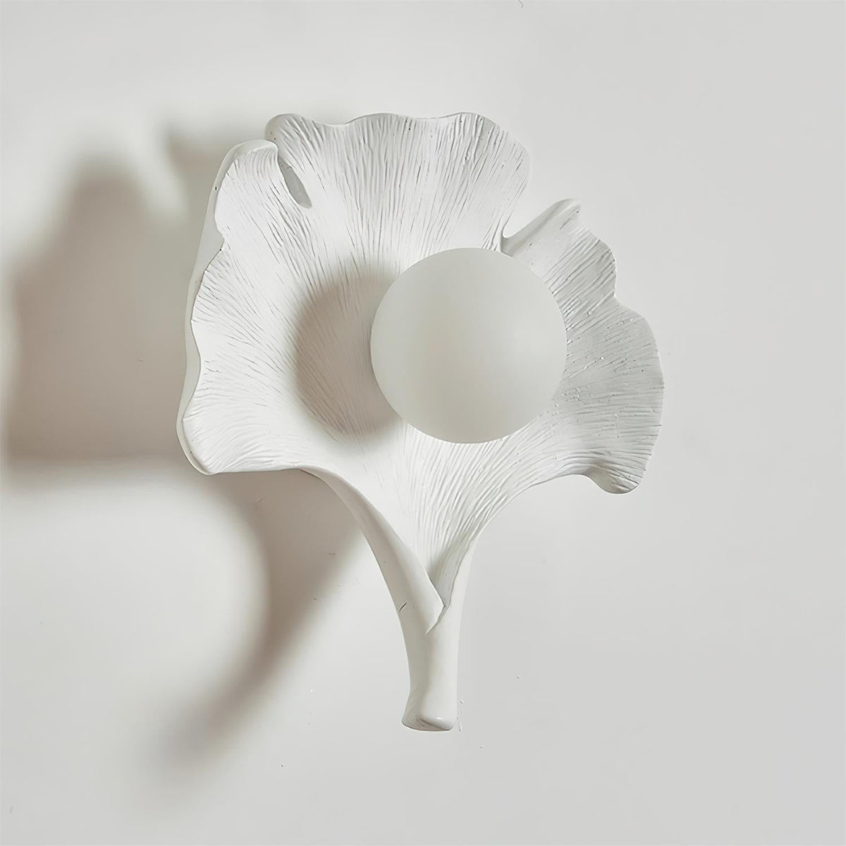 Olivia Ginkgo Leaf Shape Wall Lamp - Aura Lighting
