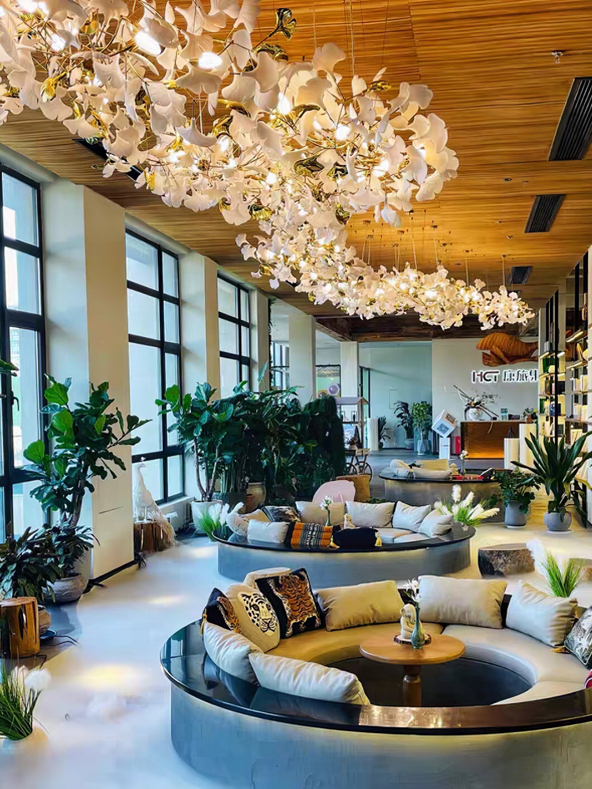 Eurzoris Gingko Metal Leaf Chandelier - Aura Lighting