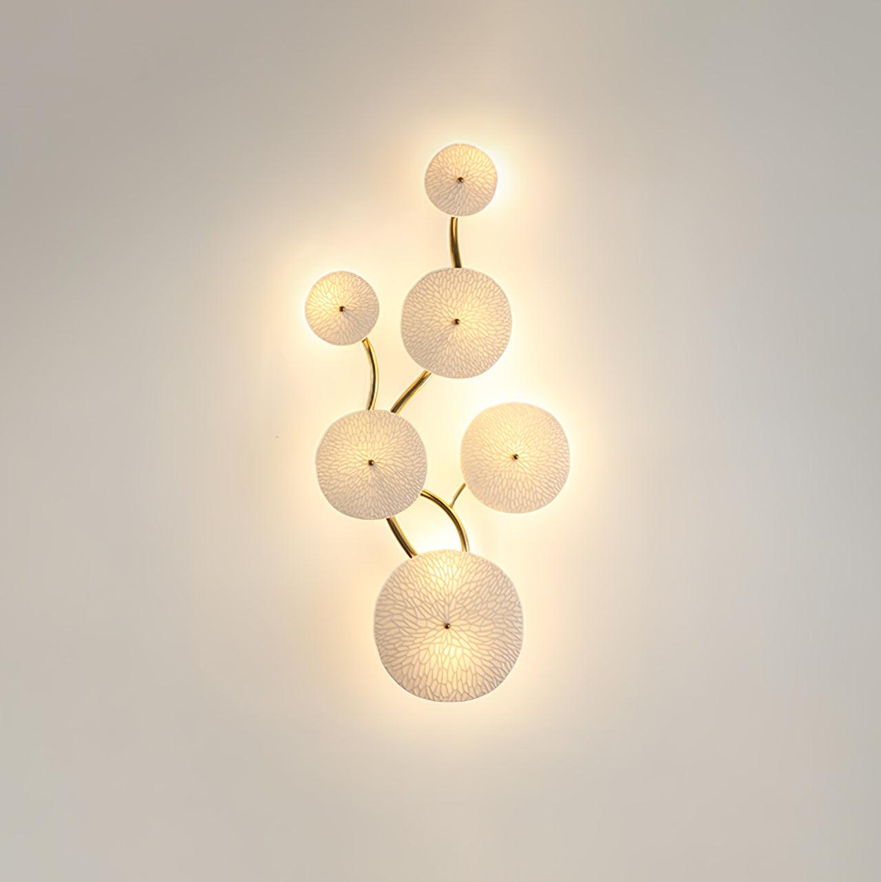 Olivia Lámpara de Pared con Pétalos de Loto — imagen 18 | Aura Lighting