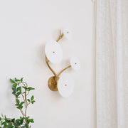 Olivia Lámpara de Pared con Pétalos de Loto — imagen 21 | Aura Lighting
