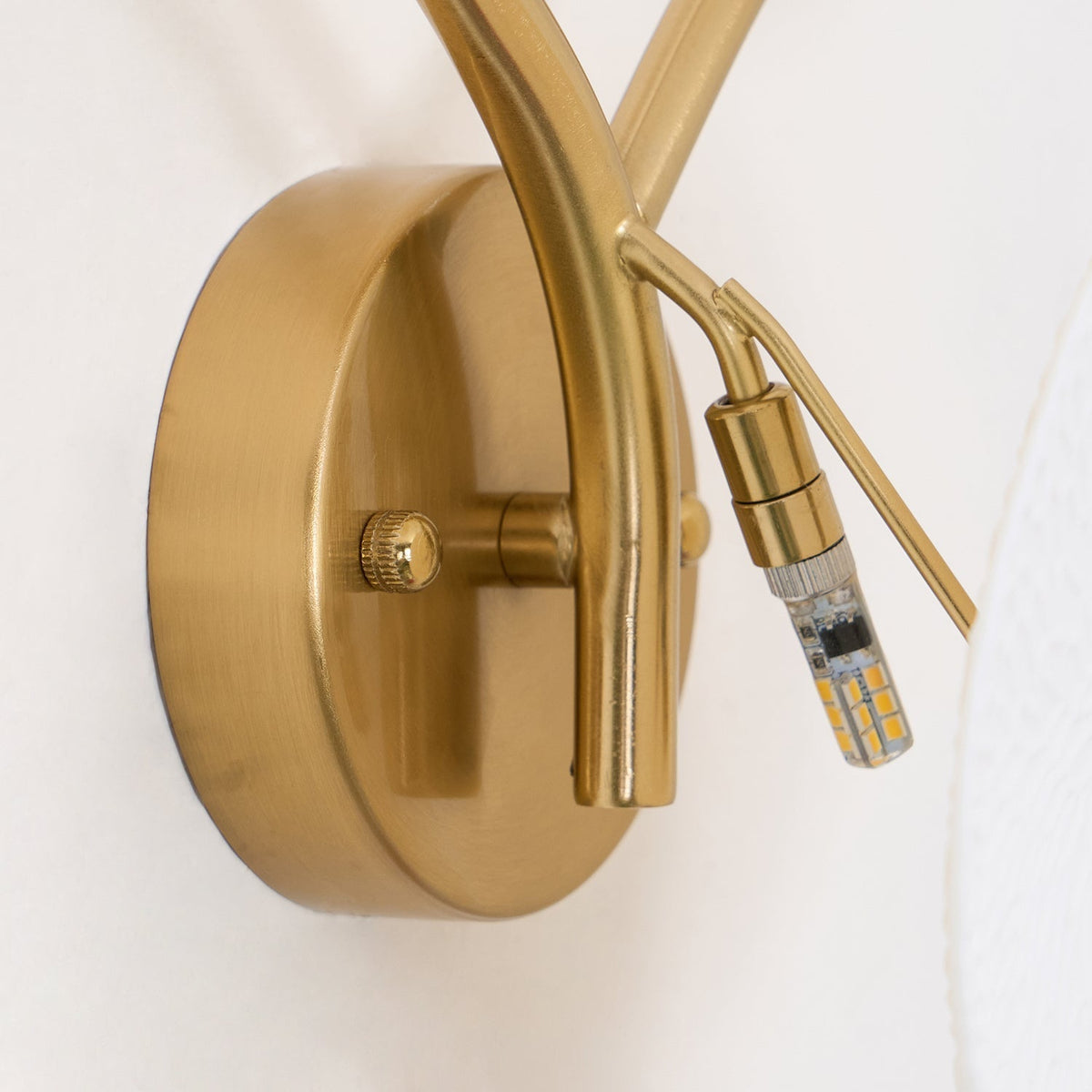 Olivia Lámpara de Pared con Pétalos de Loto — imagen 23 | Aura Lighting