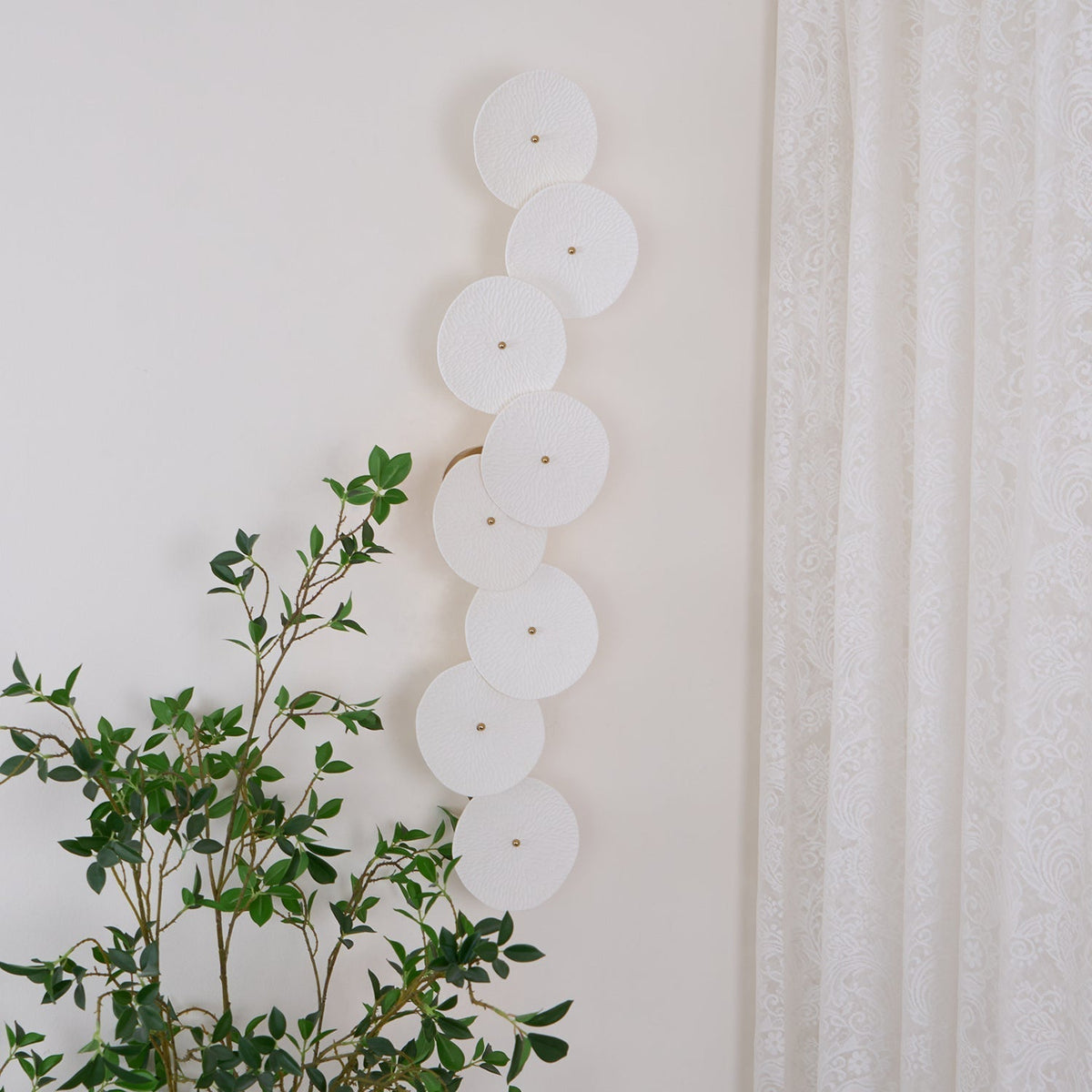 Olivia Lámpara de Pared con Pétalos de Loto — imagen 31 | Aura Lighting