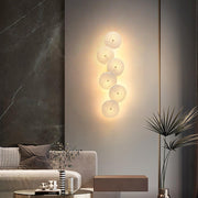 Olivia Lámpara de Pared con Pétalos de Loto — imagen 9 | Aura Lighting