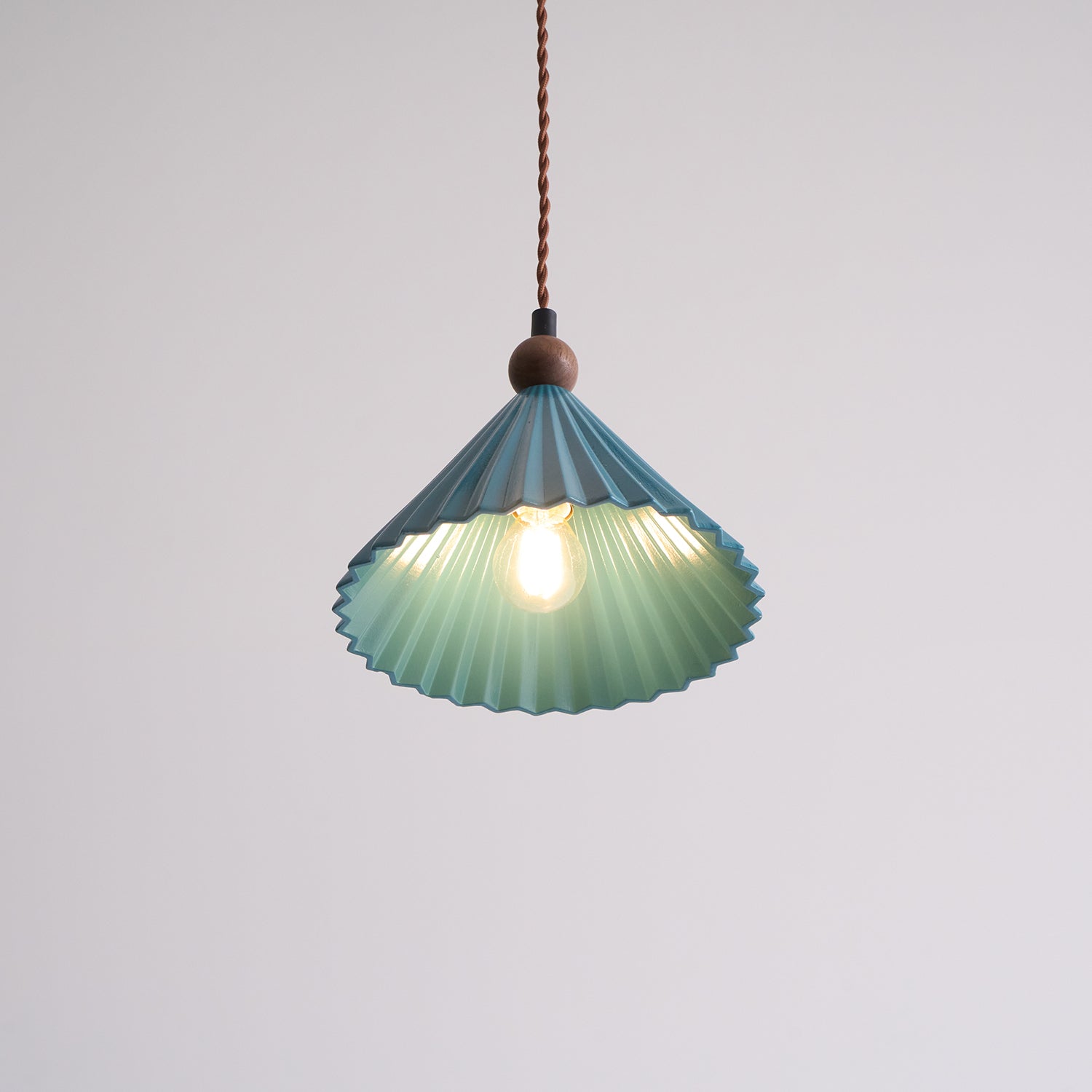 Olivia Lámparas Colgantes de Cerámica — imagen 16 | Aura Lighting