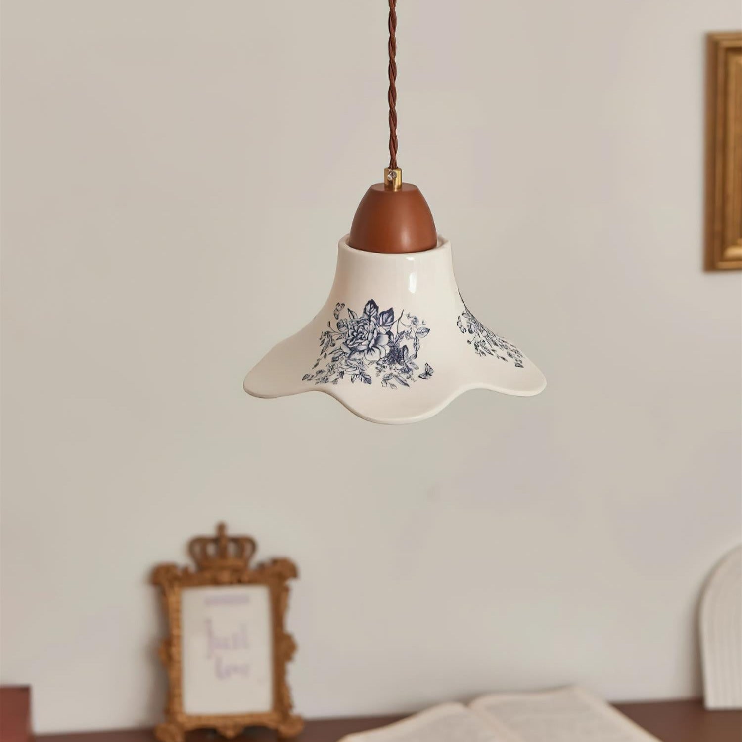 Olivia Lámparas Colgantes de Cerámica en Forma de Flor — imagen 6 | Aura Lighting