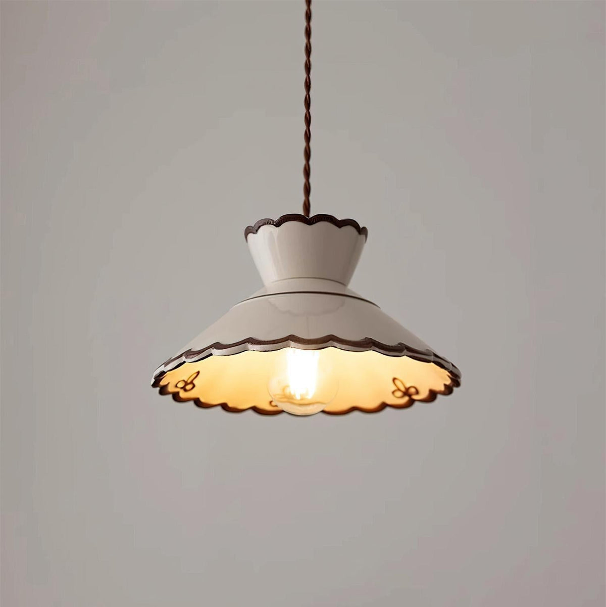 Olivia Lámparas Colgantes Retro de Cerámica — imagen 14 | Aura Lighting