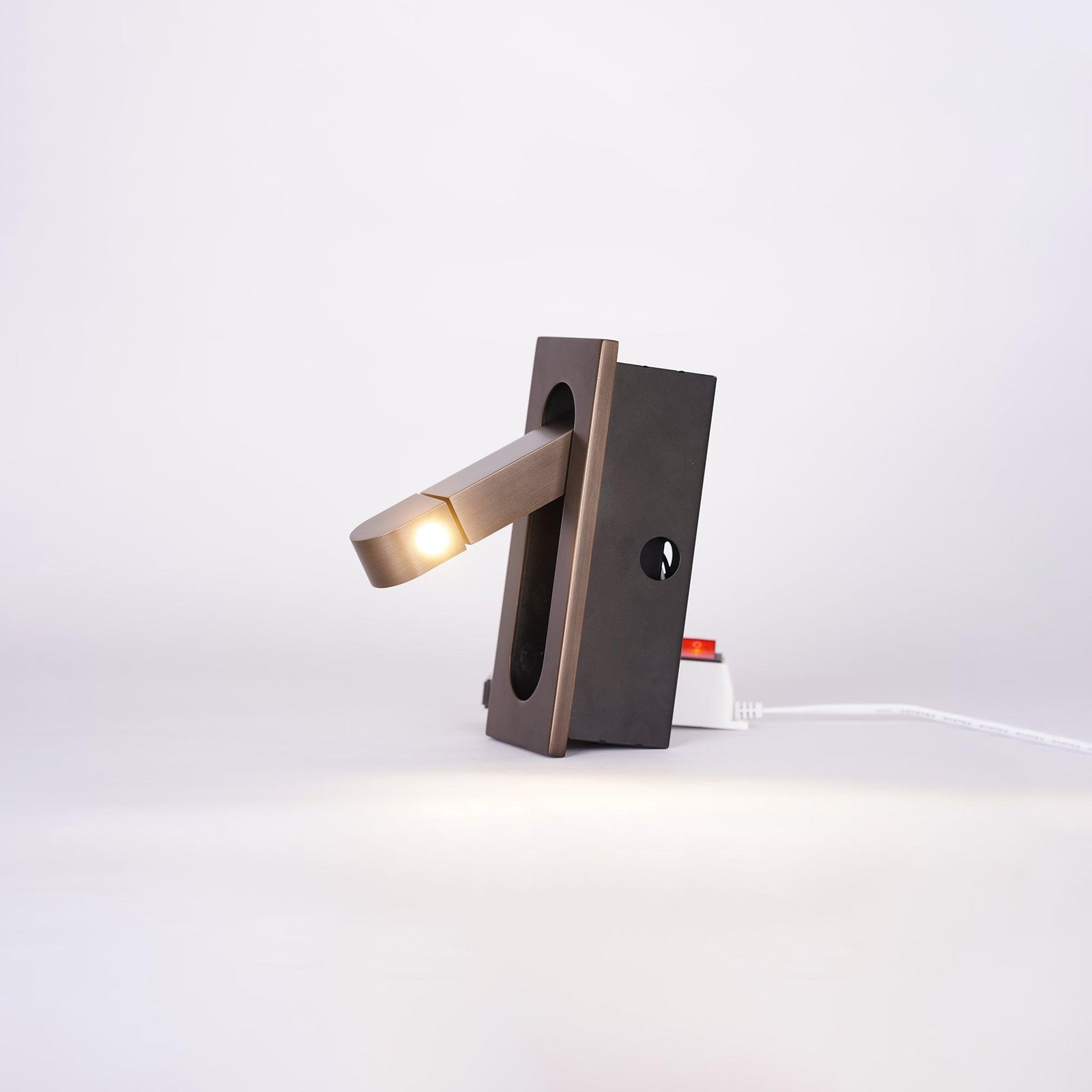 Modern LED Bedside Reading Light - Aura Lighting