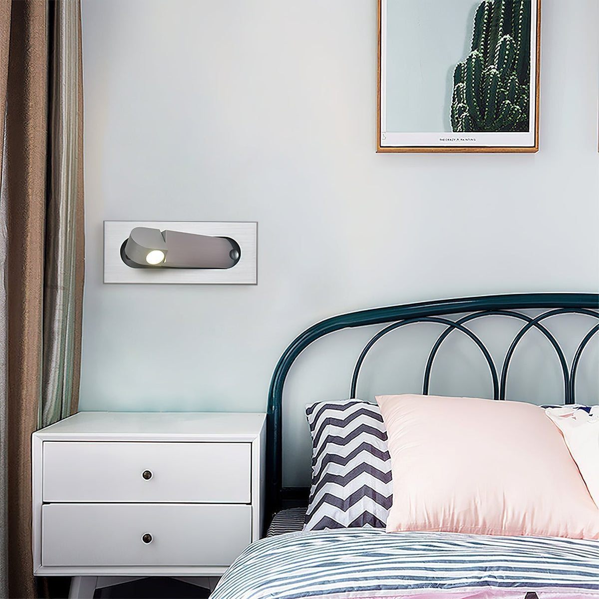 Modern LED Bedside Reading Light - Aura Lighting