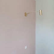 Ray Lámpara de Pared con Brazo Oscilante Ajustable — imagen 14 | Aura Lighting