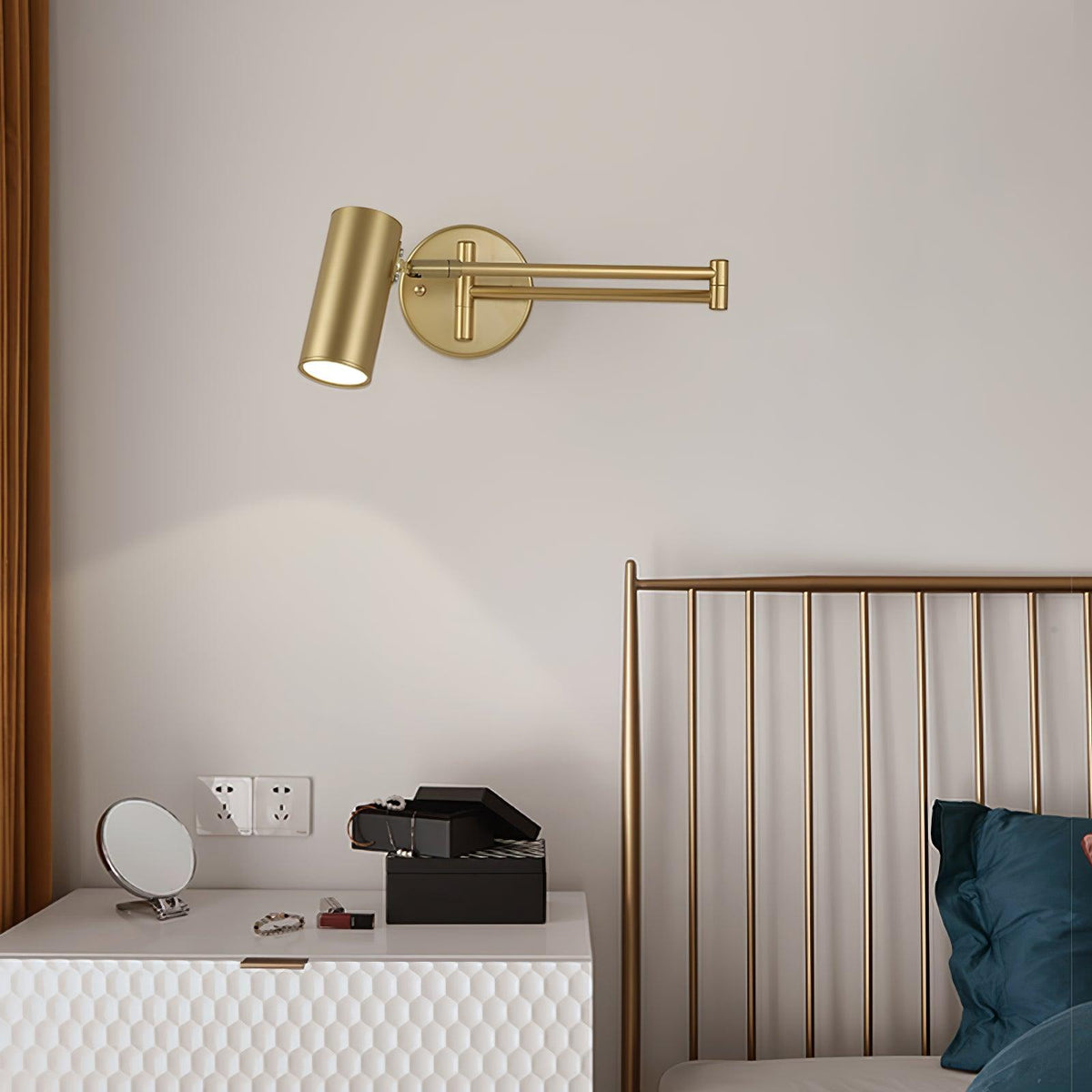 Ray Lámpara de Pared con Brazo Oscilante Ajustable — imagen 3 | Aura Lighting