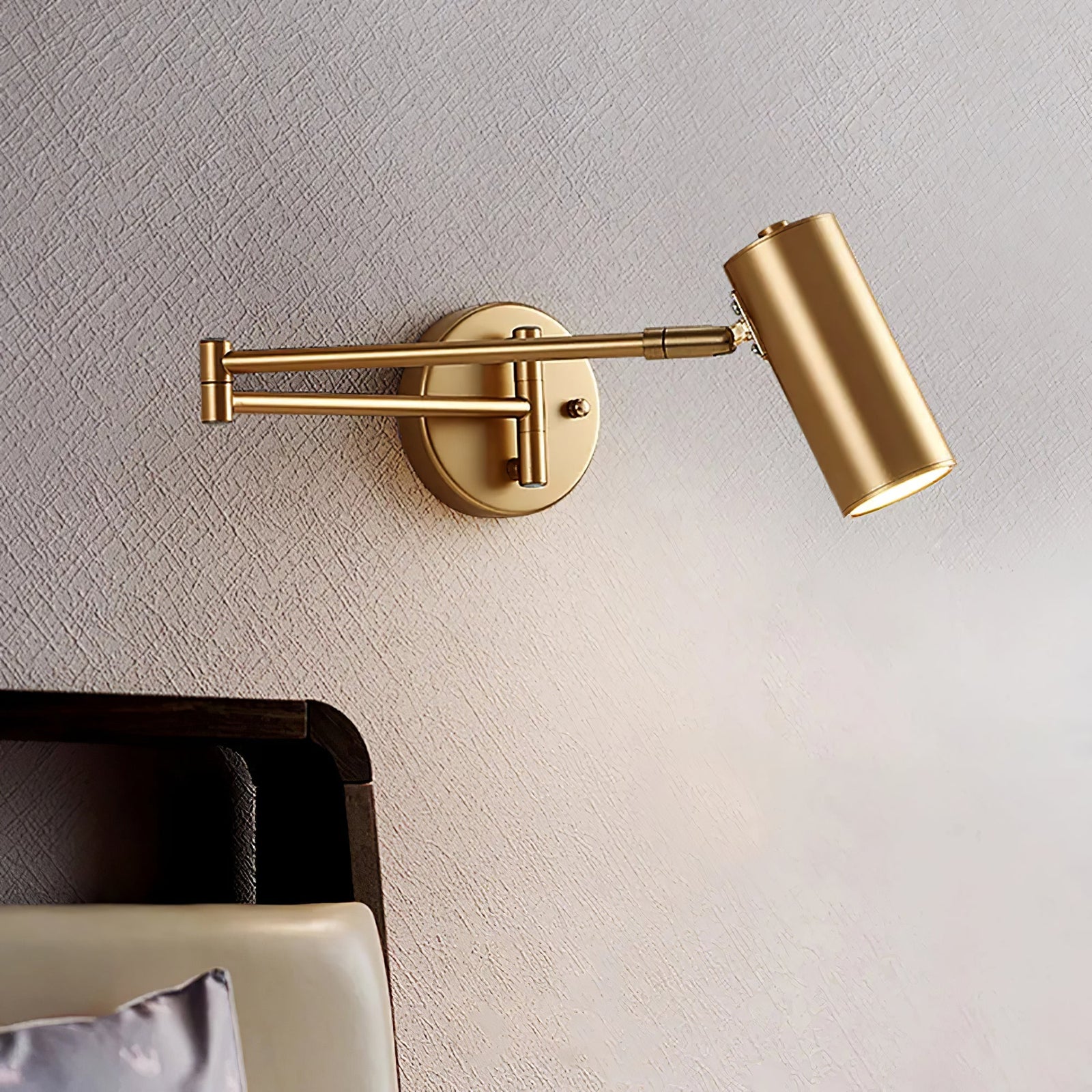 Ray Lámpara de Pared con Brazo Oscilante Ajustable — imagen 37 | Aura Lighting