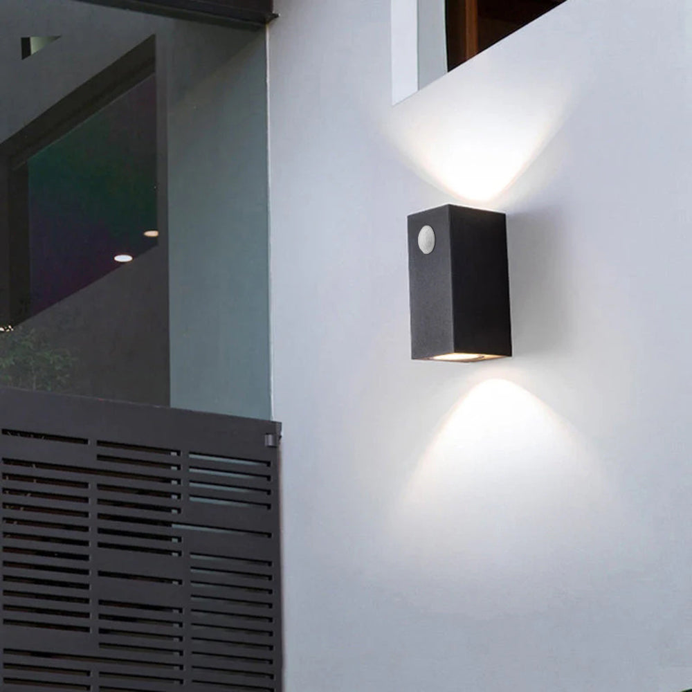 Ray Minimalista Rectangular Metal/Vidrio Aplique de Pared Negro — imagen 26 | Aura Lighting