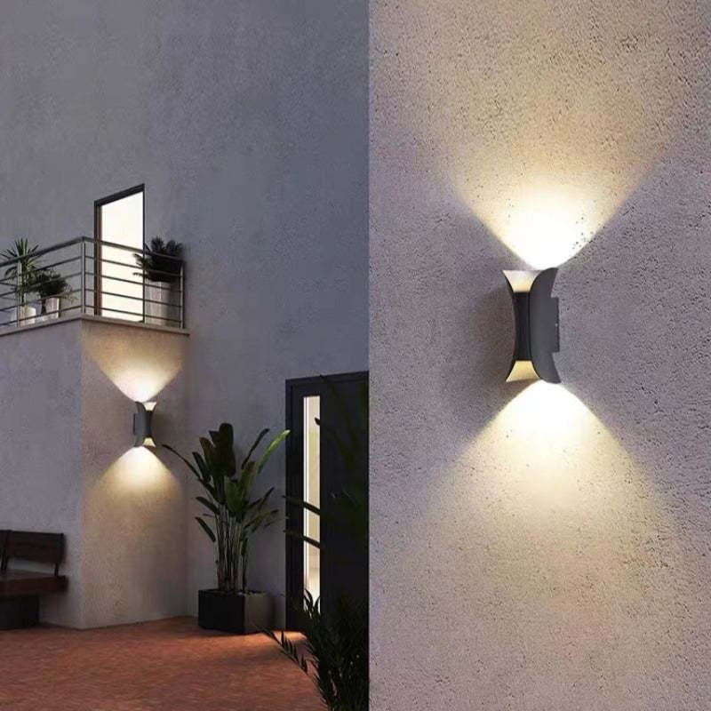 Ray Moderna Foco Metal Aplique de Pared Exterior Blanca/Negra — imagen 4 | Aura Lighting