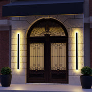 Ray Moderna Lineal Metal Aplique de Pared Exterior Negra — imagen 3 | Aura Lighting