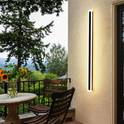 Ray Moderna Lineal Metal Aplique de Pared Exterior Negra — imagen 9 | Aura Lighting