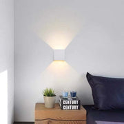 Ray Moderno Doble Foco Metal Aplique de Pared Exterior Negro/Blanco — imagen 10 | Aura Lighting