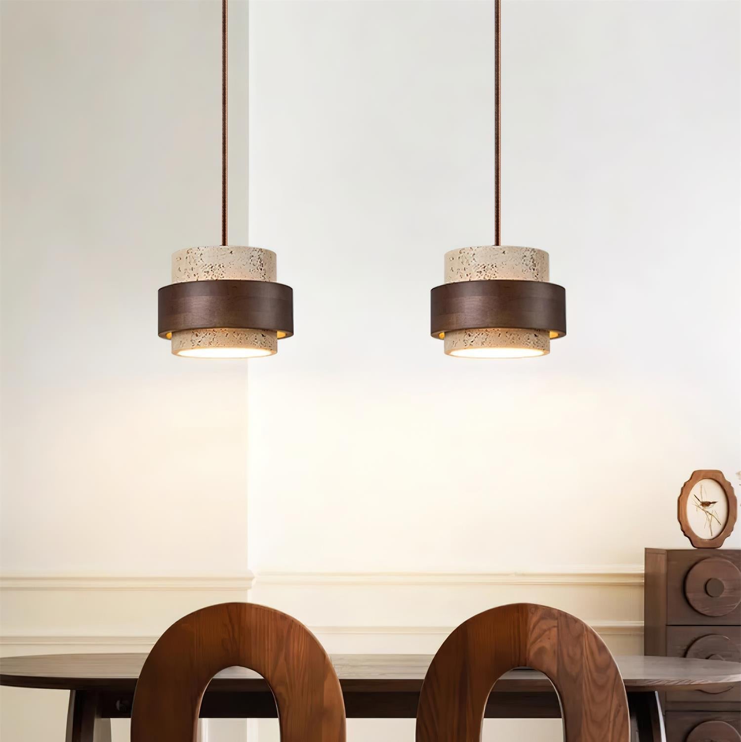 Ritta Lámpara colgante de travertino — imagen 15 | Aura Lighting